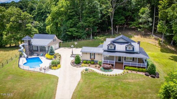 2086 Turkey Ridge RD, Gate City, VA 24251