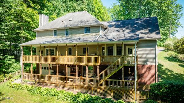 Blountville, TN 37617,361 Cain DR