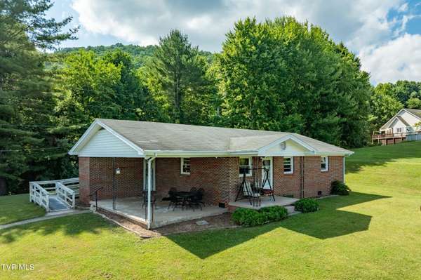 Mountain City, TN 37683,199 Crowder RD