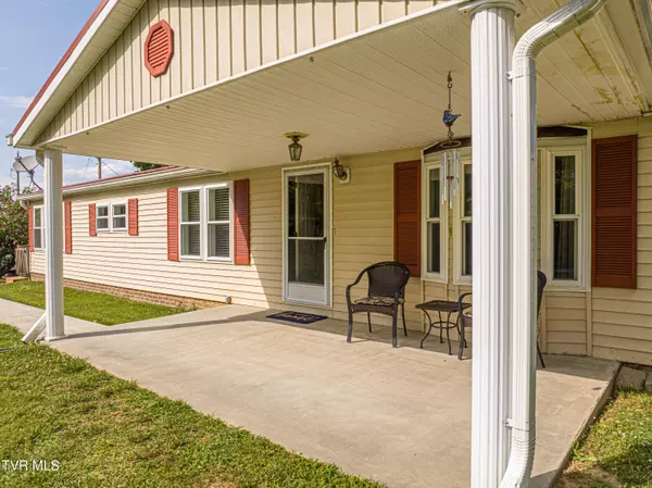 Bristol, TN 37620,303 Offset RD