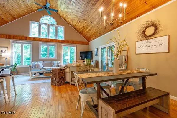 Roan Mountain, TN 37687,141 Laurel Highlands RD
