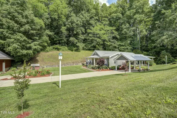 Roan Mountain, TN 37687,119 Suncrest DR