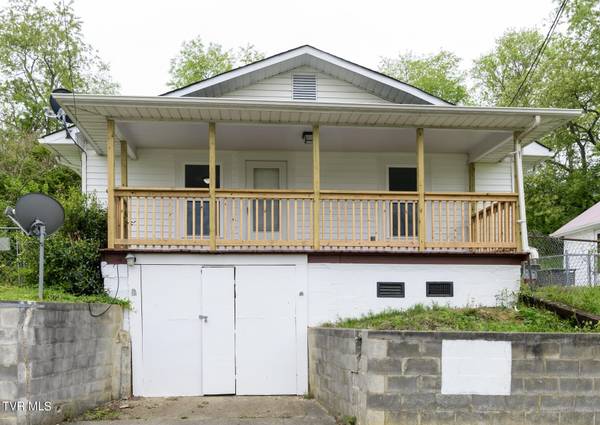 729 Well ST,  Elizabethton,  TN 37643