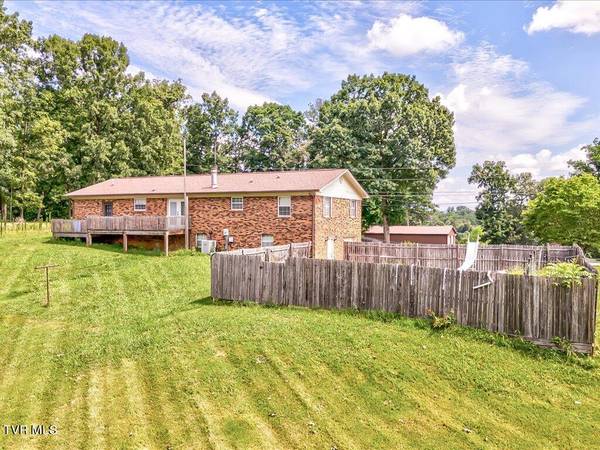 Morristown, TN 37814,1876 Rosa CIR