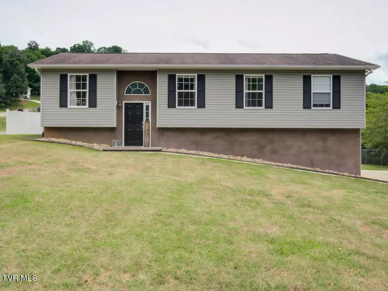 1422 Church ST, Greeneville, TN 37745