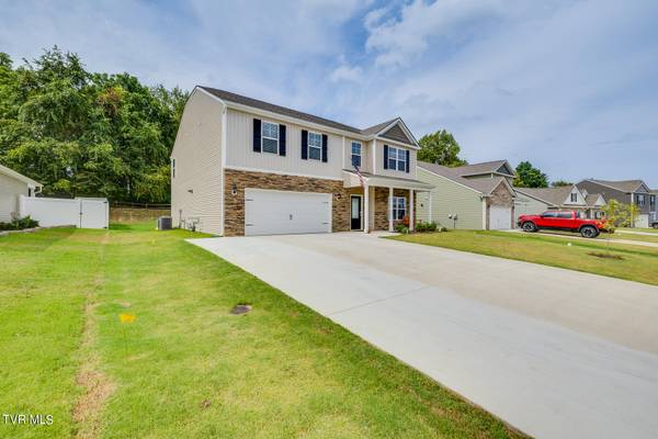 5766 Wildlife CIR, Piney Flats, TN 37686