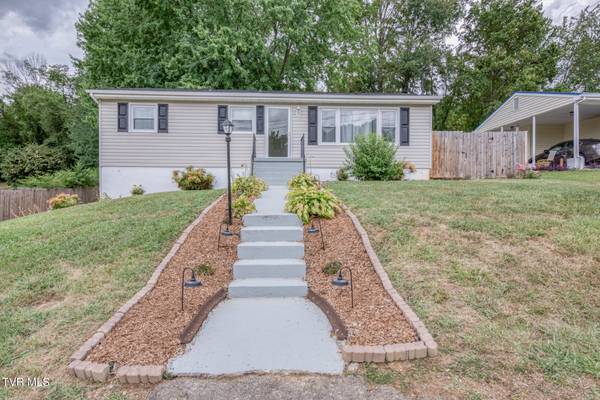 2317 Westfield ST, Bristol, VA 24201