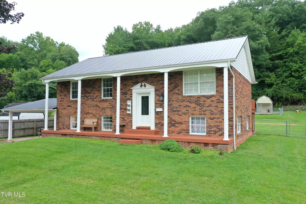 Cedar Bluff, VA 24609,146 Wingo LN