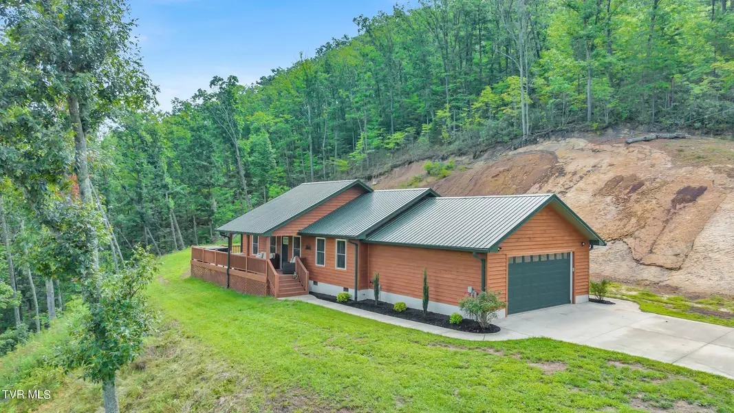 280 Browns Mountain RD, Greeneville, TN 37745