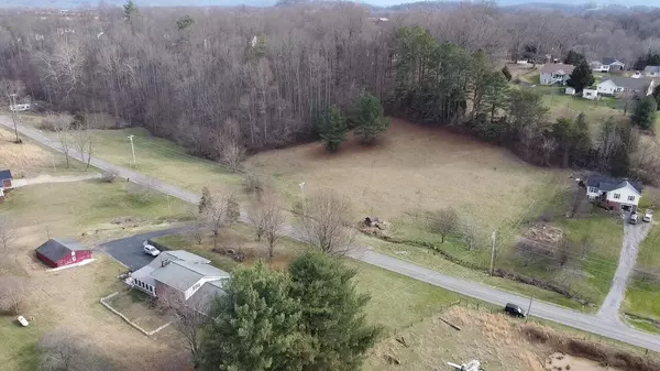 Jonesborough, TN 37659,185-187 Hall RD