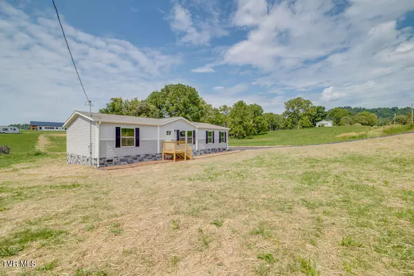 Bluff City, TN 37618,4508 Weaver PIKE