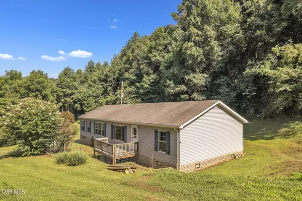 422 Old Tram Road RD, Saltville, VA 24370