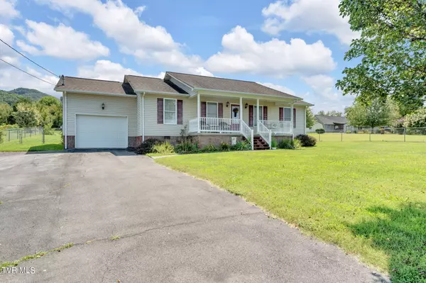 Elizabethton, TN 37643,127 Hamilton RD