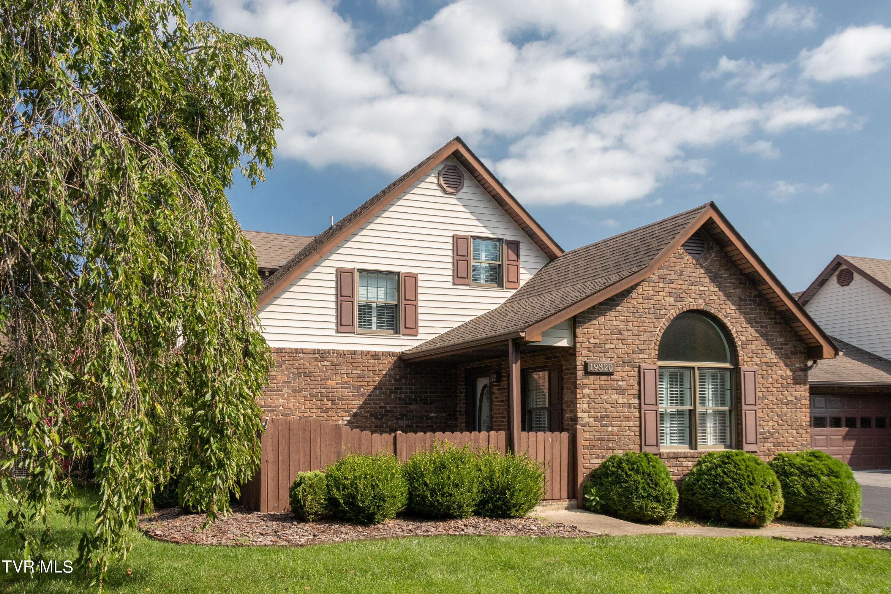 19320 Country DR #19320, Abingdon, VA 24211