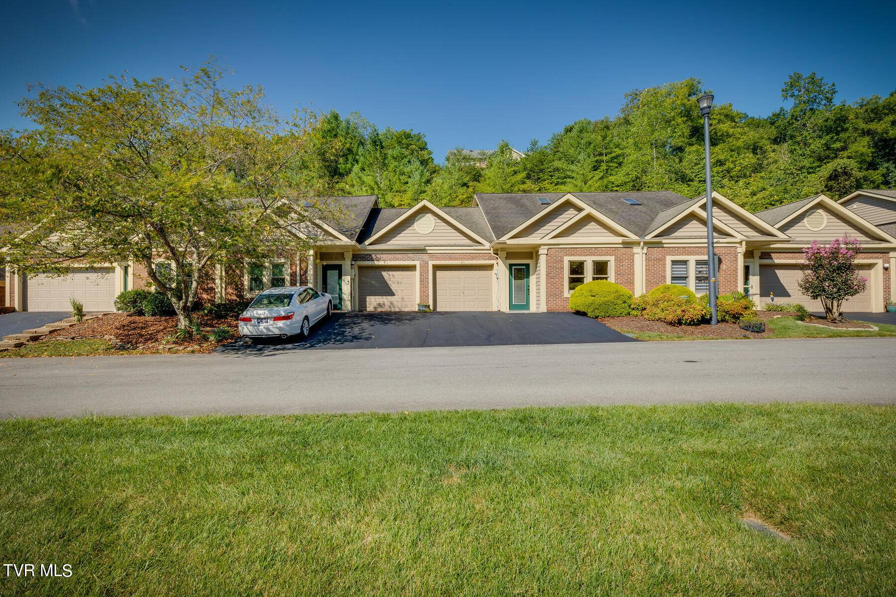 Kingsport, TN 37660,334 Arbor TER