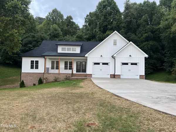 736 Ridgefield RD, Elizabethton, TN 37643