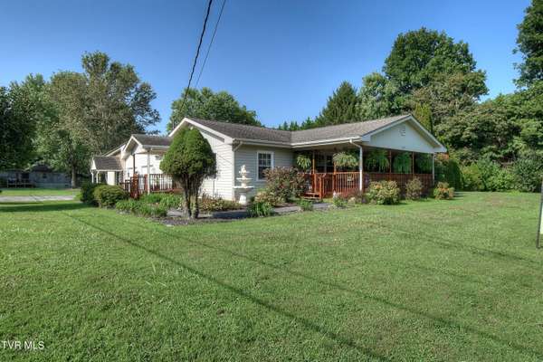 238 Wilbur Dam RD, Elizabethton, TN 37643