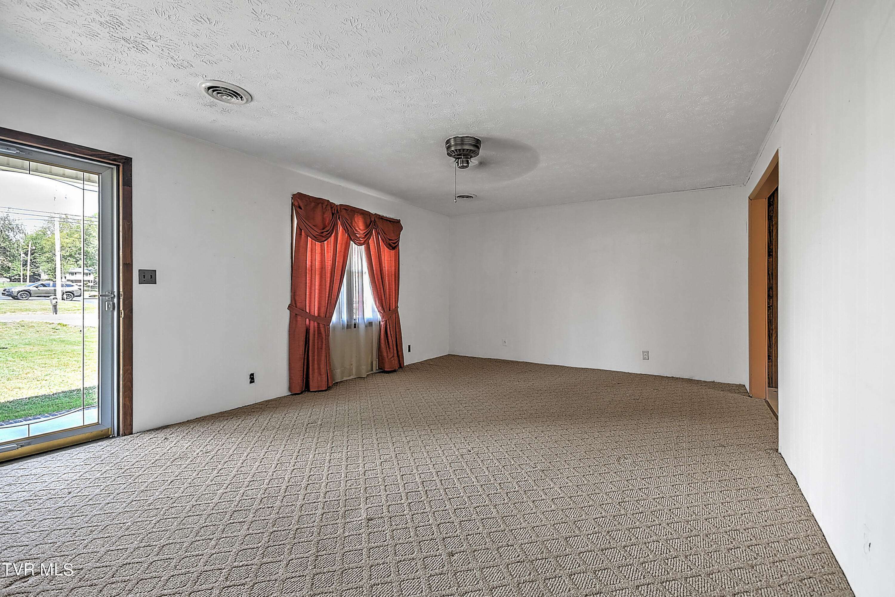 Bristol, VA 24201,1549 Kings Mill PIKE