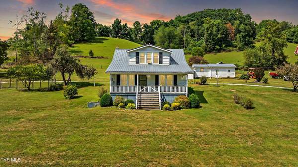 27103 Old Saltworks RD,  Meadowview,  VA 24361