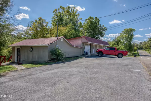 1984 Allison RD, Piney Flats, TN 37686