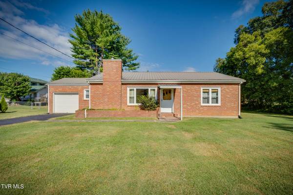 1115 Mountainview RD, Erwin, TN 37650