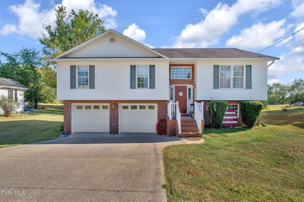 306 Grandview ST, Church Hill, TN 37642