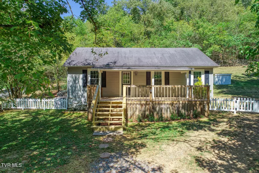 243 Ebbing Flowing Springs RD, Rogersville, TN 37857