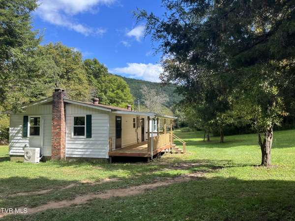 Butler, TN 37640,423 Dugger Hollow RD