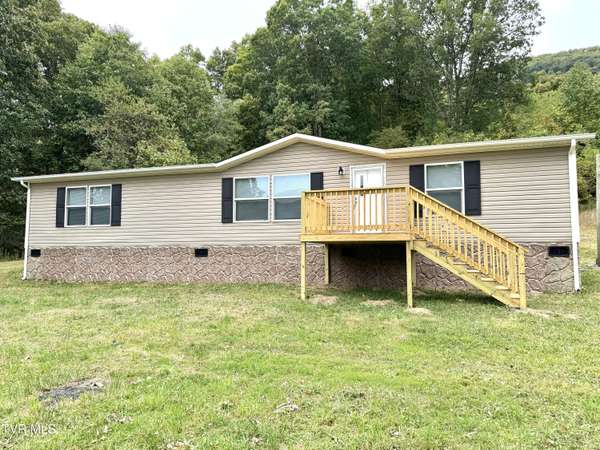 Tazewell, VA 24651,2563 Beartown RD