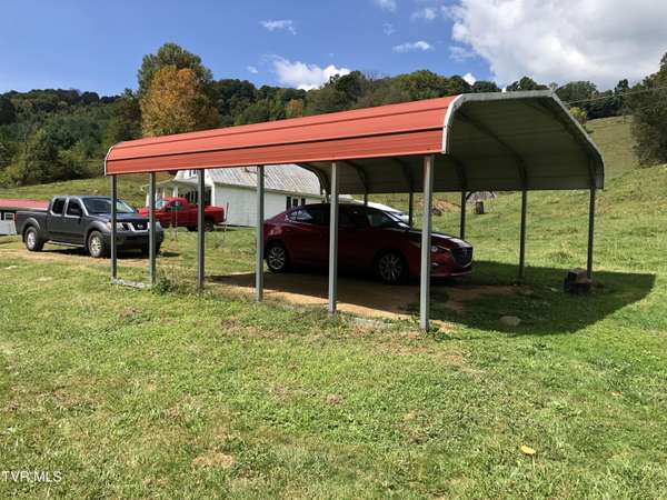 Trade, TN 37691,408 Miller RD