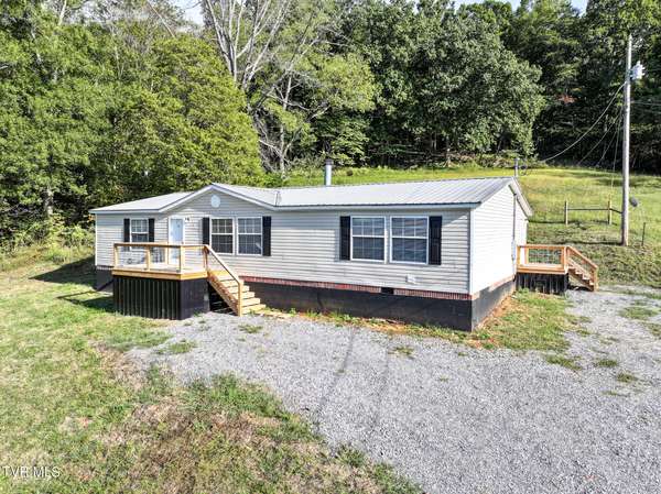 790 Pines RD, Afton, TN 37616