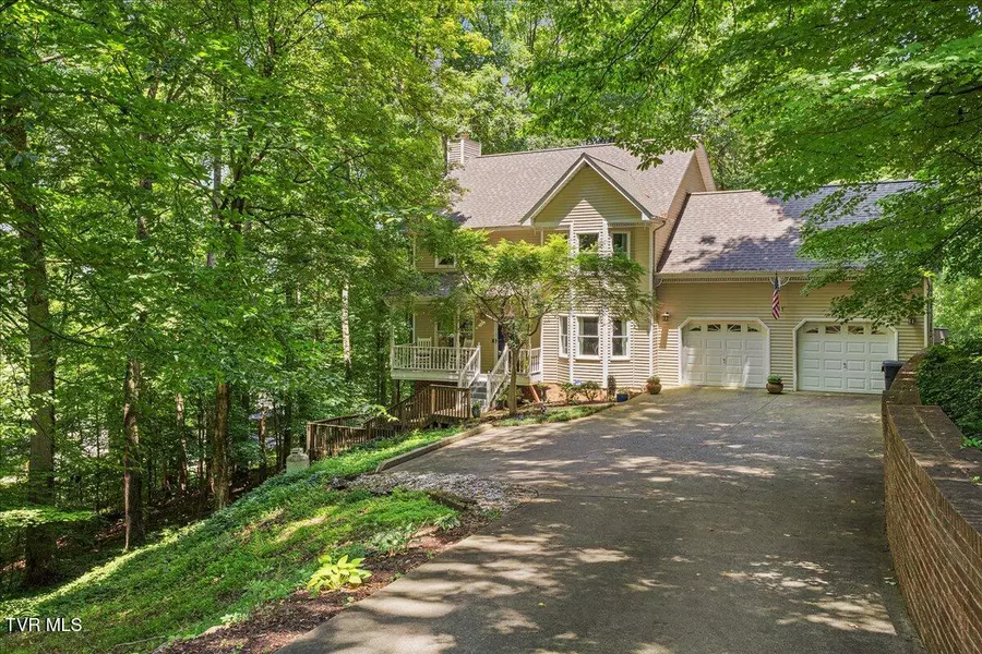 376 Cain DR, Blountville, TN 37617