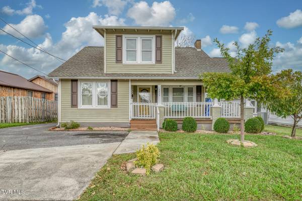 2028 Berry ST, Kingsport, TN 37664