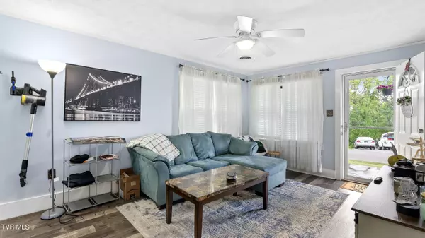 Morristown, TN 37814,2180 Brights PIKE