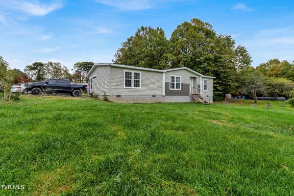 Coeburn, VA 24230,120 Pinto LN