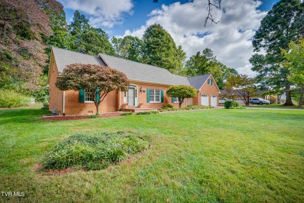 Greeneville, TN 37745,220 Hollow Tree CT