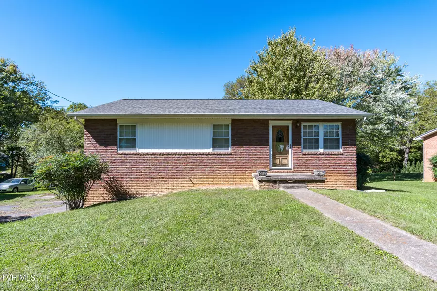 504 Burkley CT, Johnson City, TN 37604