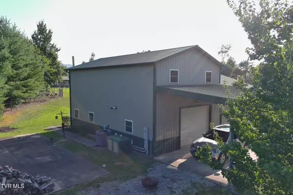 Chuckey, TN 37641,1125 Horse Creek Park RD