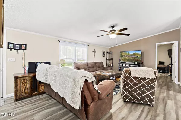 Mountain City, TN 37683,277 Trout Run RD