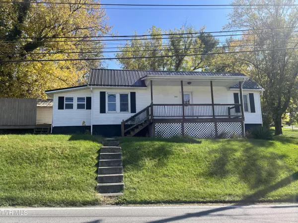 1008 Main ST,  Saltville,  VA 24370