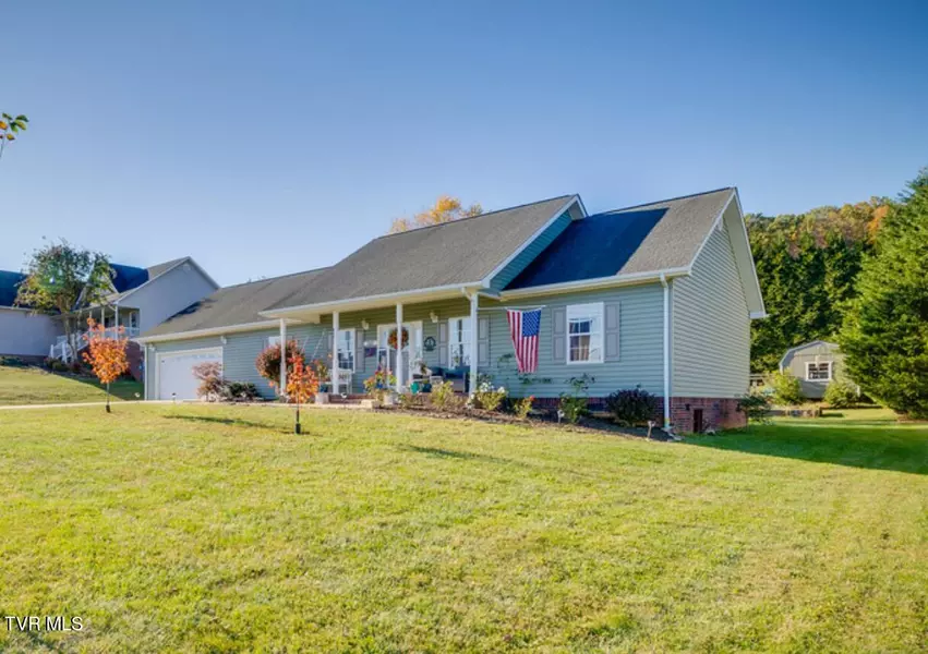 160 Sunnyfield DR, Blountville, TN 37617