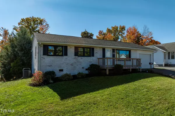 Elizabethton, TN 37643,212 G ST