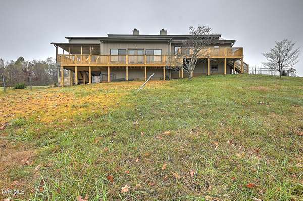 1183 Reedy Creek RD, Bristol, TN 37620