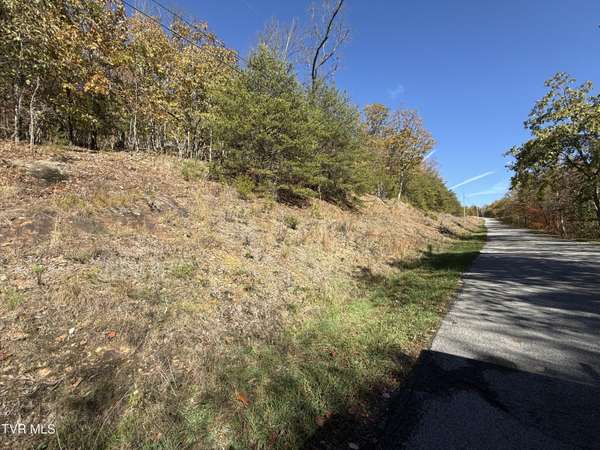 Tbd Chimney Rock RD, New Tazewell, TN 37825