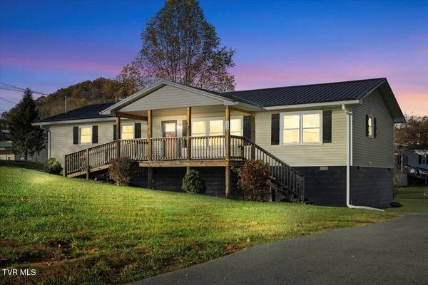 2428 Bob Little RD, Elizabethton, TN 37643