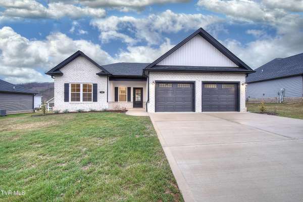 113 Ervin Lp, Erwin, TN 37650