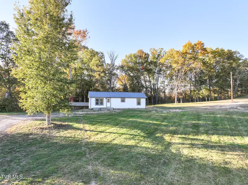 35 Peppermint LN, Greeneville, TN 37743