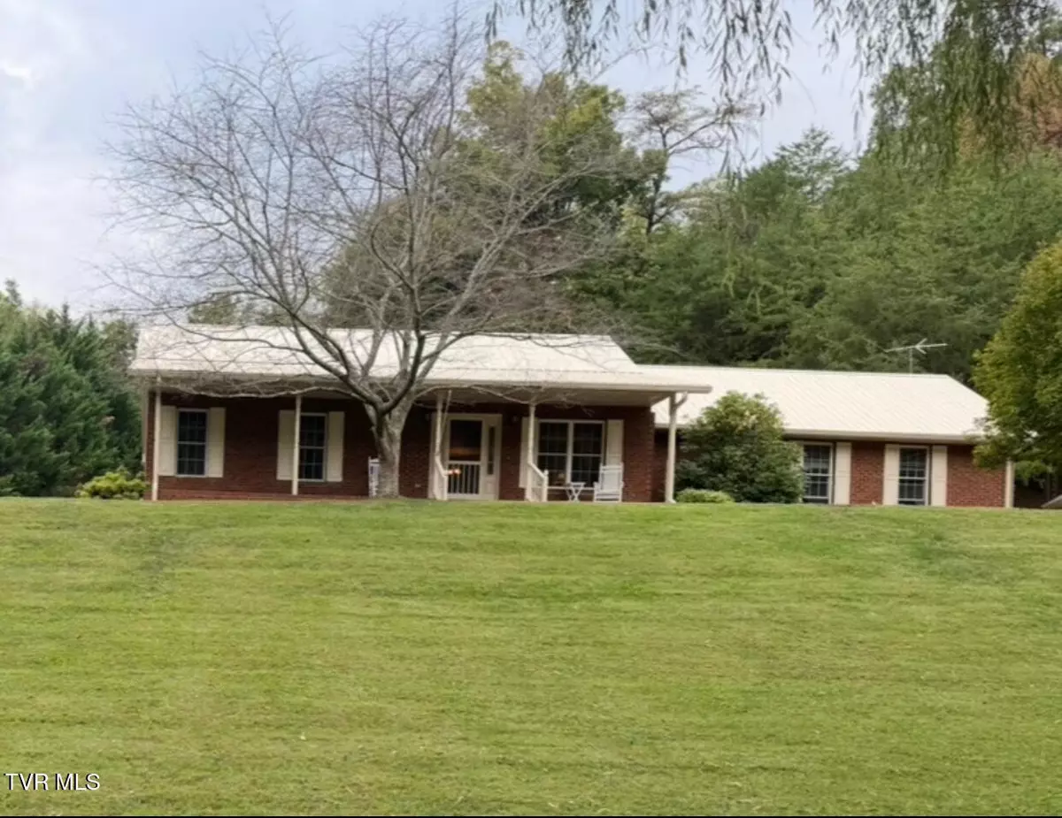 Elizabethton, TN 37643,116 Rich RD