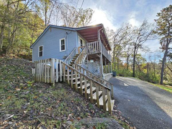 Elizabethton, TN 37643,1000 Charlie ST