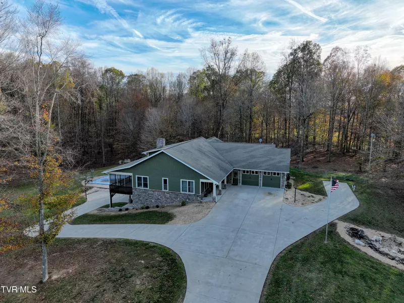 147 Creasey Creek Rd, Jonesborough, TN 37659